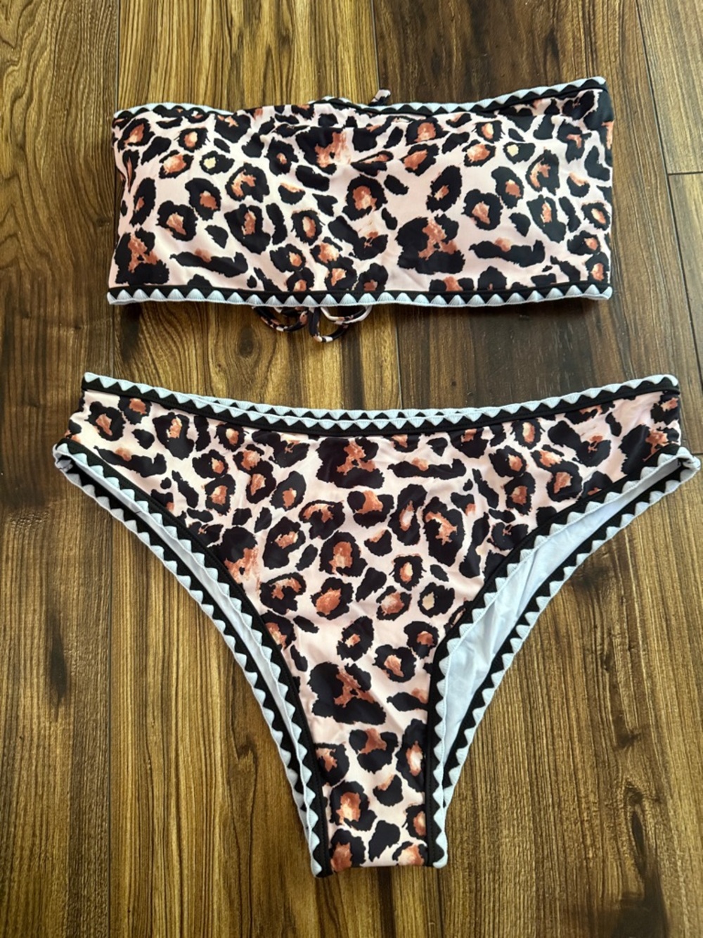 Zaful Leopard Print Bandeau Bikini Set
